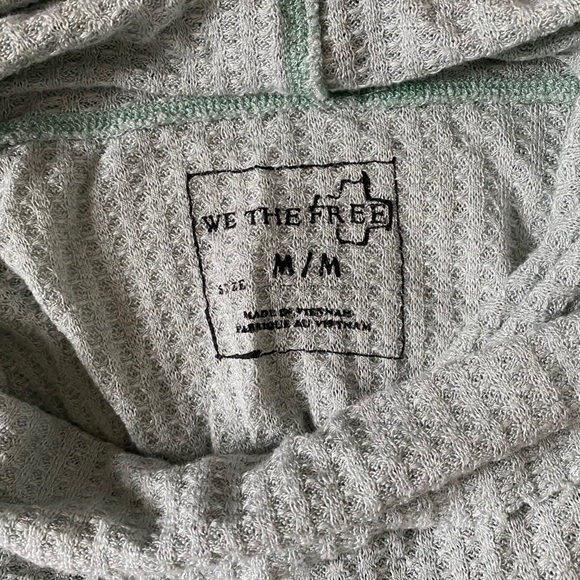 FREE PEOPLE | WE THE FREE WAFFLE KNIT THERMAL SWEATER - Picture 3 of 5